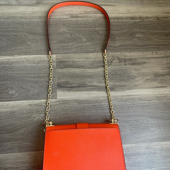 Michael Kors Bag. It’s collection of last year. Orange color. - Picture 5 of 7